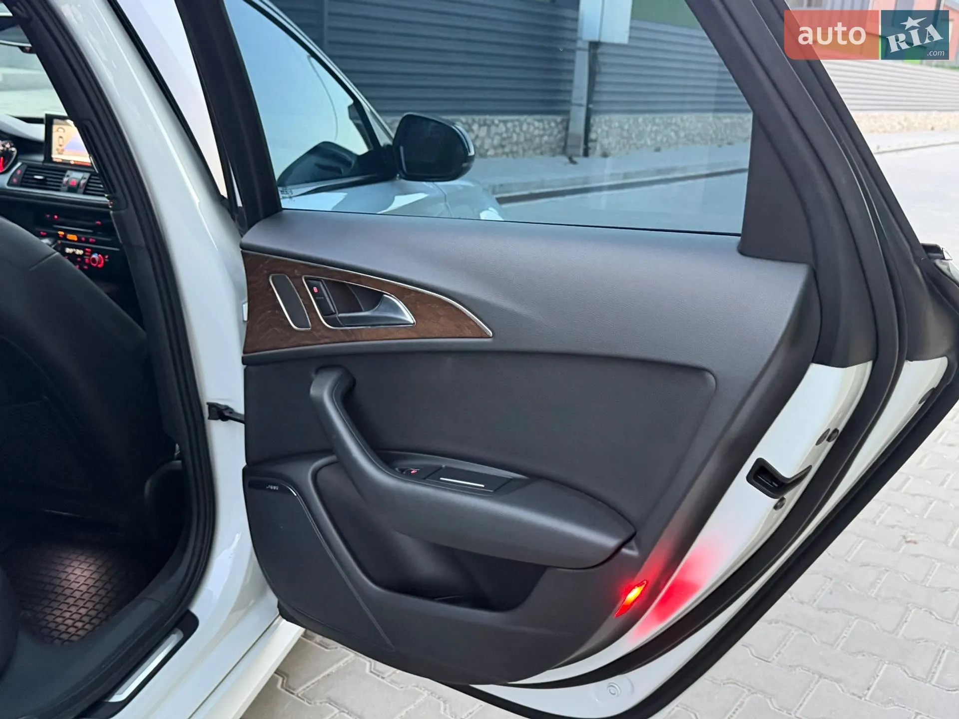 2015 Audi A6 - мініатюра 40