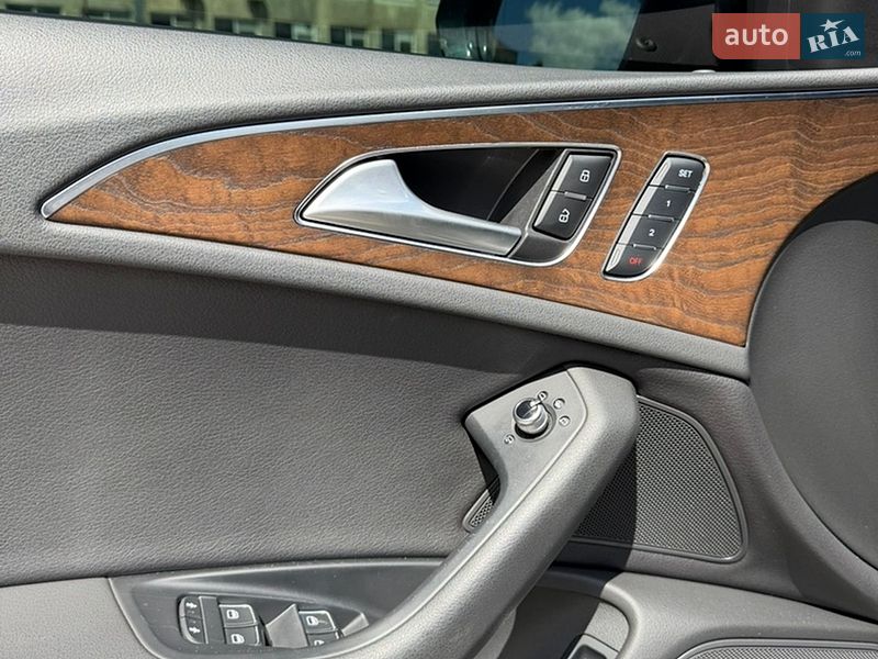 Седан Audi A6 2016 в Киеве