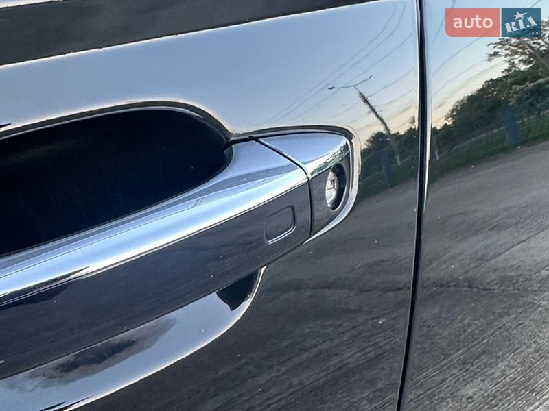 Седан Audi A6 2015 в Чернівцях