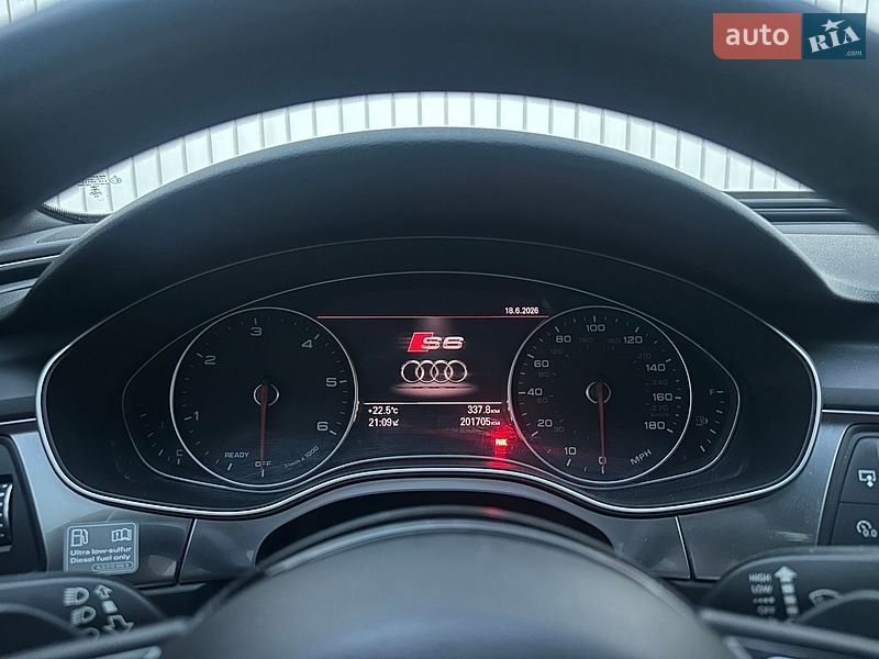 Седан Audi A6 2015 в Чернівцях