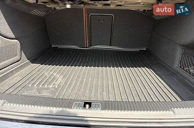 Седан Audi A6 2016 в Ровно