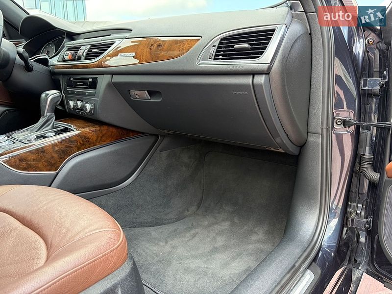 Седан Audi A6 2016 в Ровно