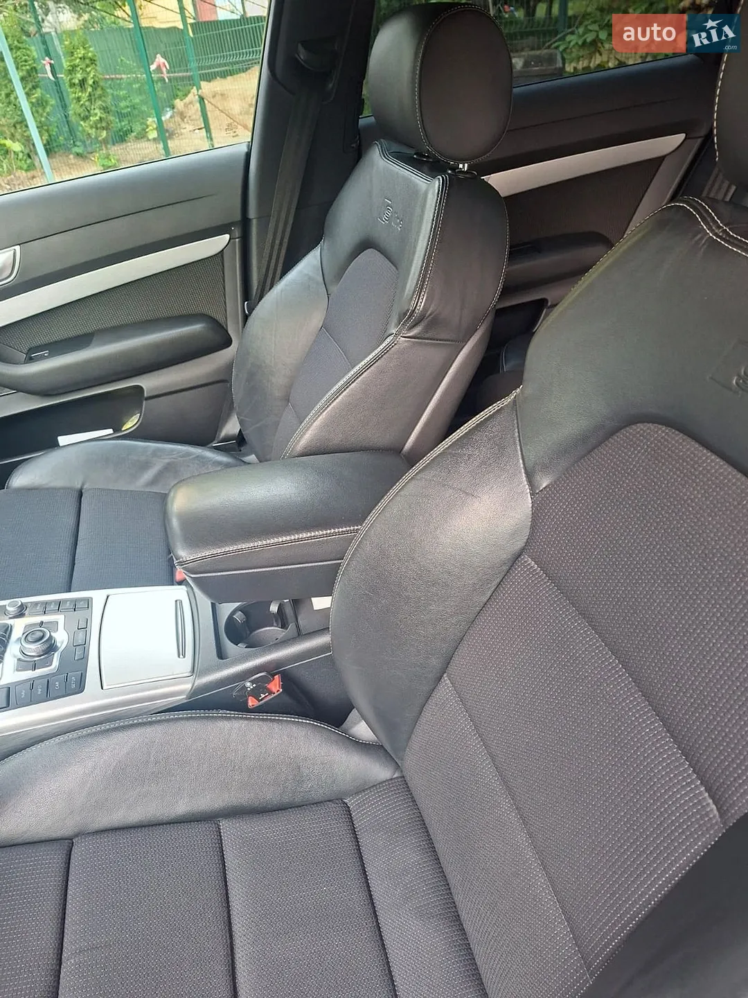 2010 Audi A6 - мініатюра 5