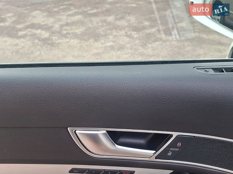 Седан Audi A6 2010 в Житомире