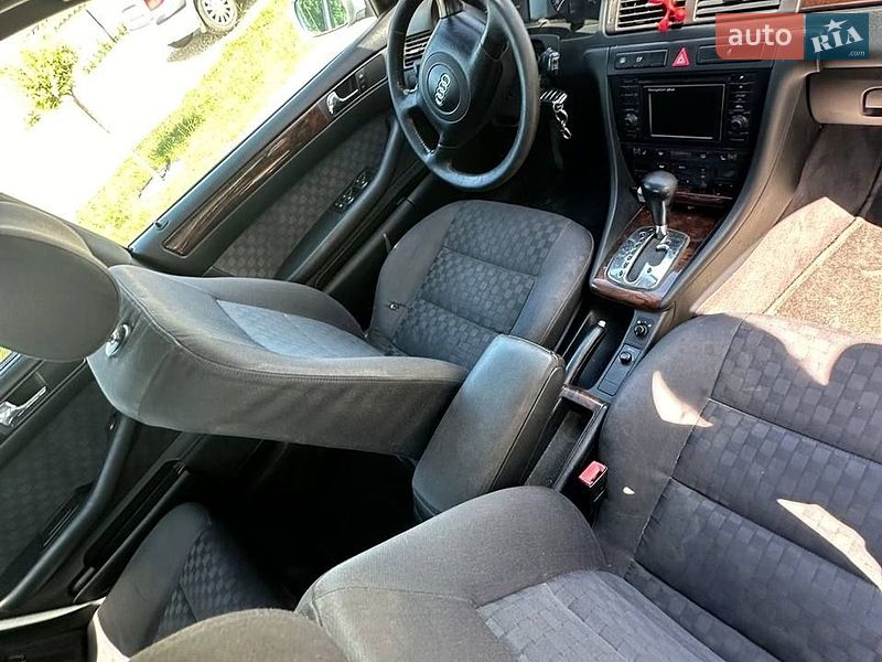 Седан Audi A6 1999 в Шумську