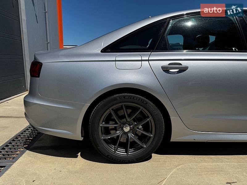 Седан Audi A6 2016 в Ужгороде
