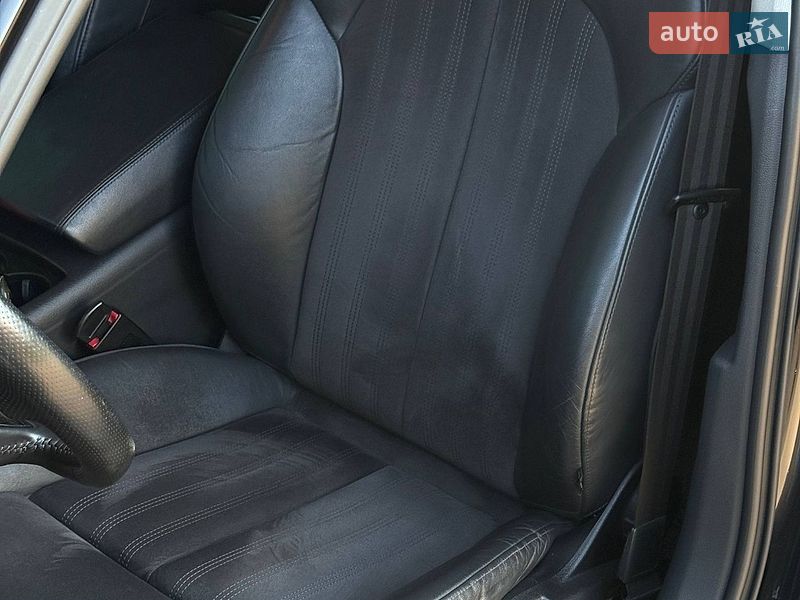 Седан Audi A6 2013 в Запоріжжі