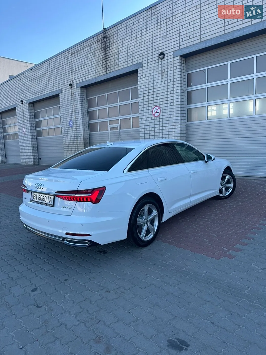 Audi A6 2019 VIN WAUZZZF29LN031116 фото оголошення 6 з 11