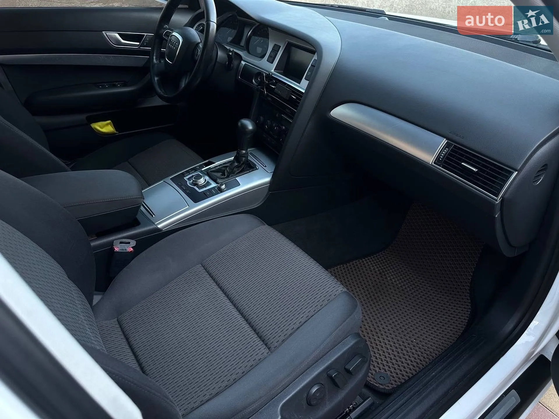 2010 Audi A6 - мініатюра 32