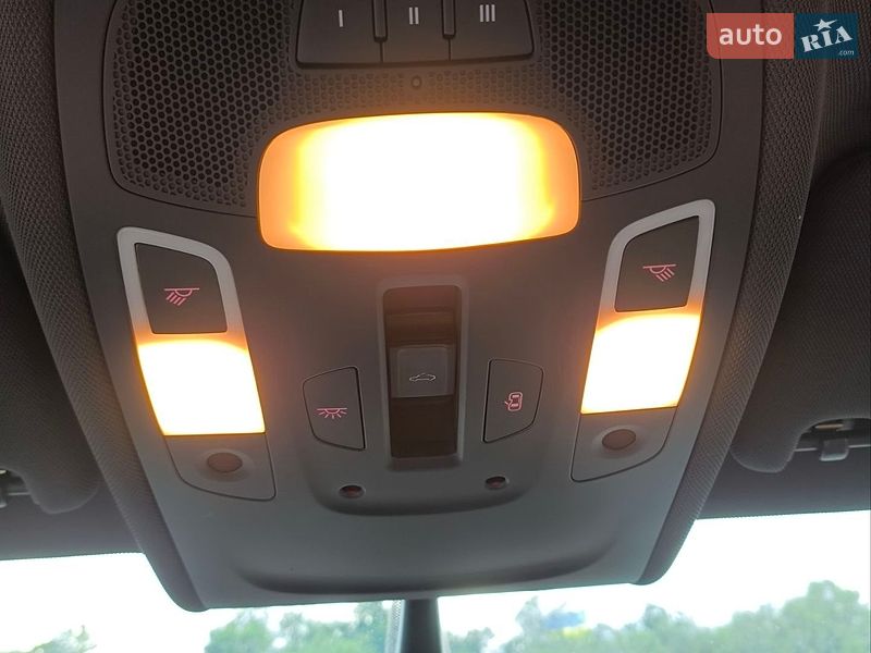 Седан Audi A6 2016 в Киеве