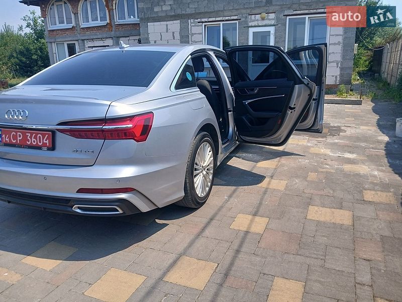 Седан Audi A6 2019 в Львове