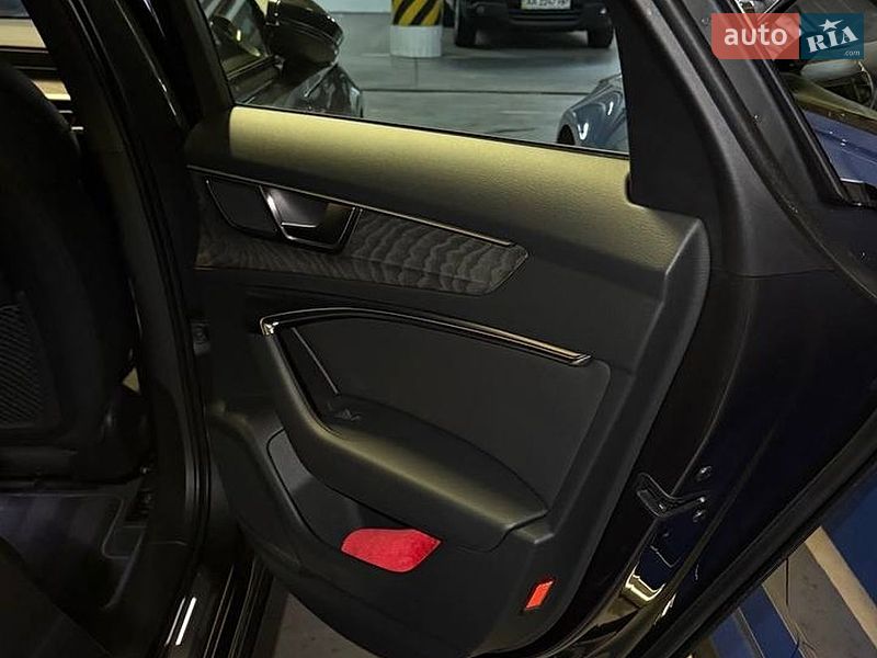 Седан Audi A6 2023 в Киеве