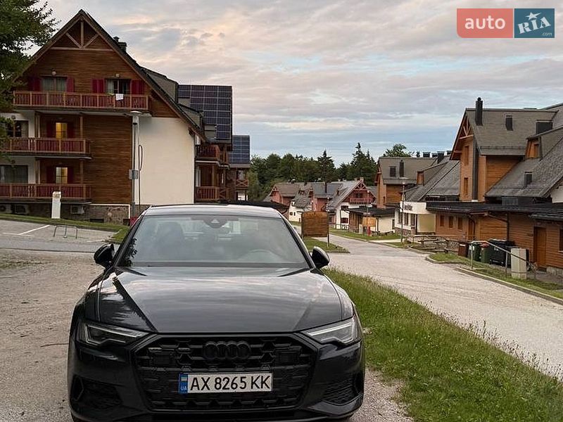 Седан Audi A6 2023 в Киеве