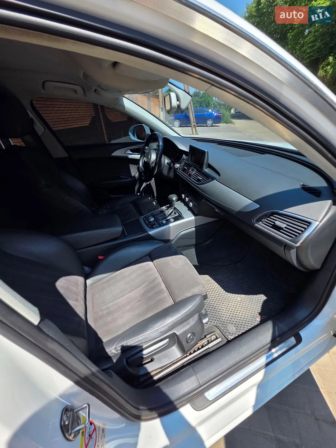 2012 Audi A6 - мініатюра 32