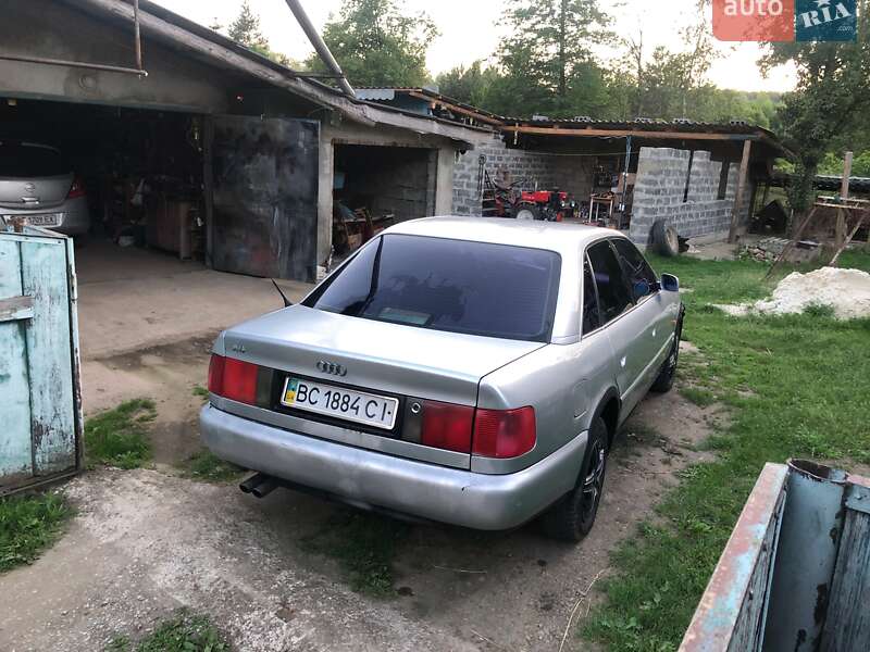 Седан Audi A6 1996 в Богородчанах