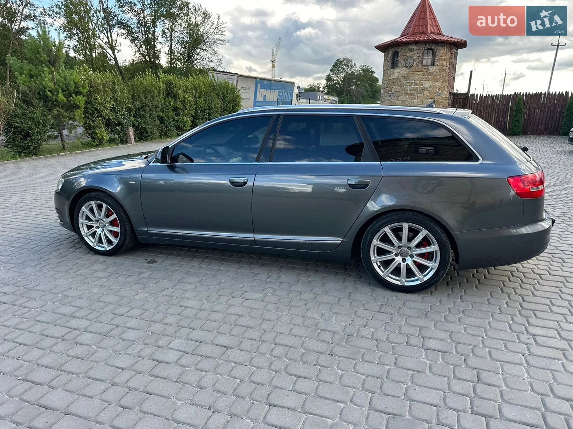 2010 Audi A6 - мініатюра 3