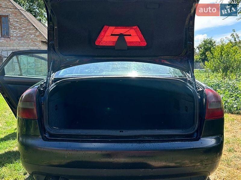 Седан Audi A6 2001 в Чигирине