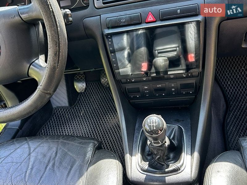 Седан Audi A6 2001 в Чигирине