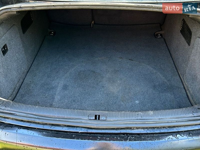Седан Audi A6 2001 в Чигирине