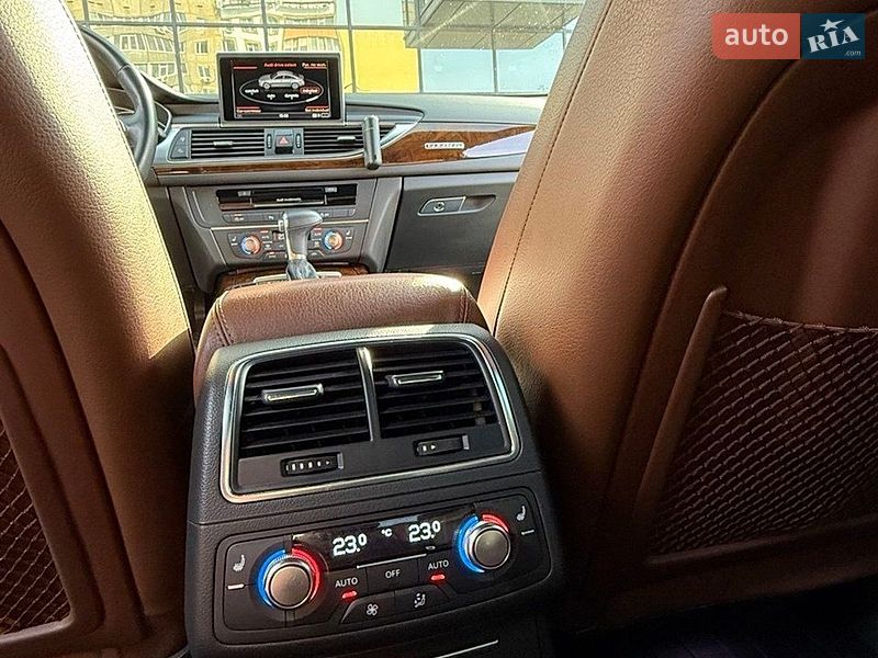 Седан Audi A6 2014 в Днепре