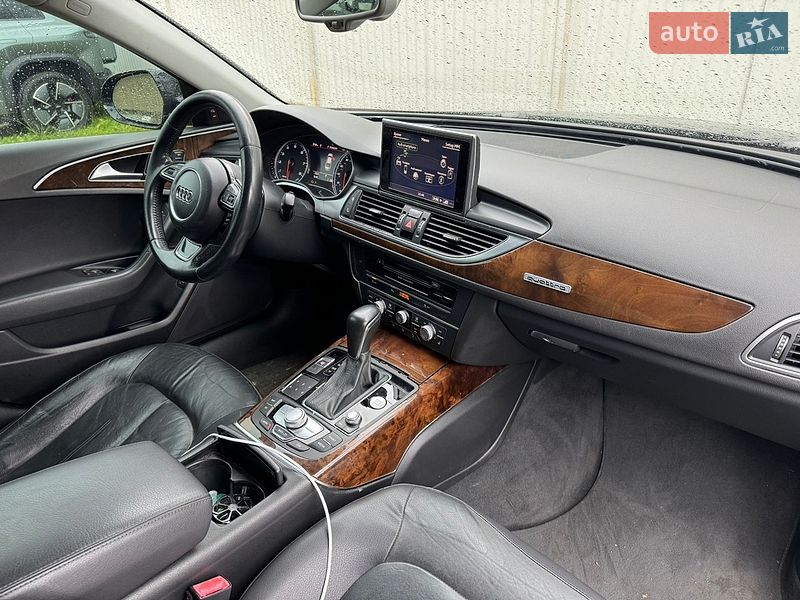 Седан Audi A6 2015 в Стрию