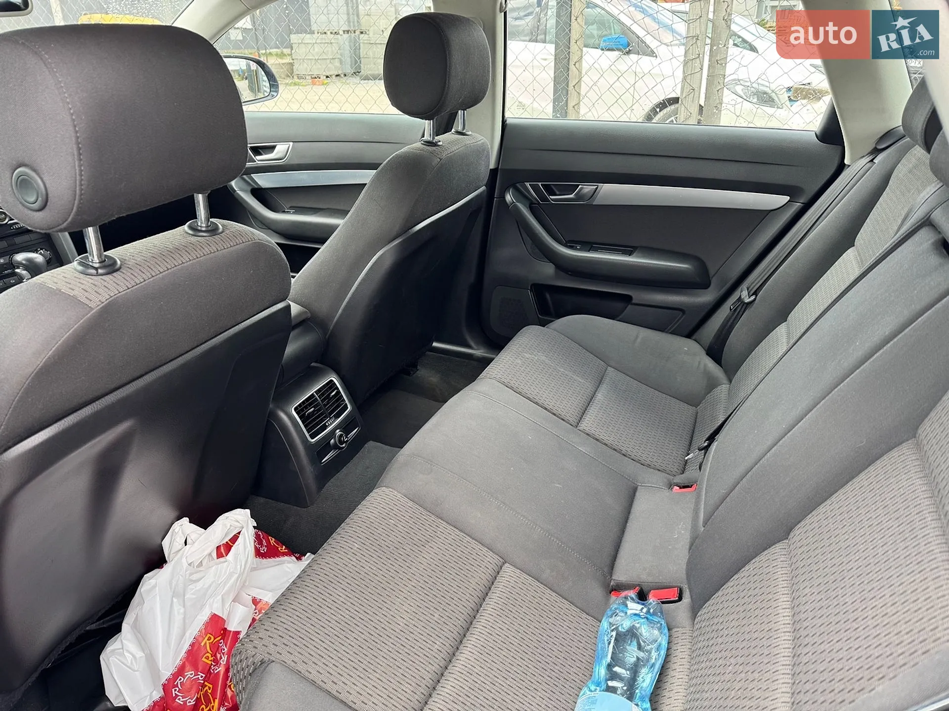 2010 Audi A6 - мініатюра 12
