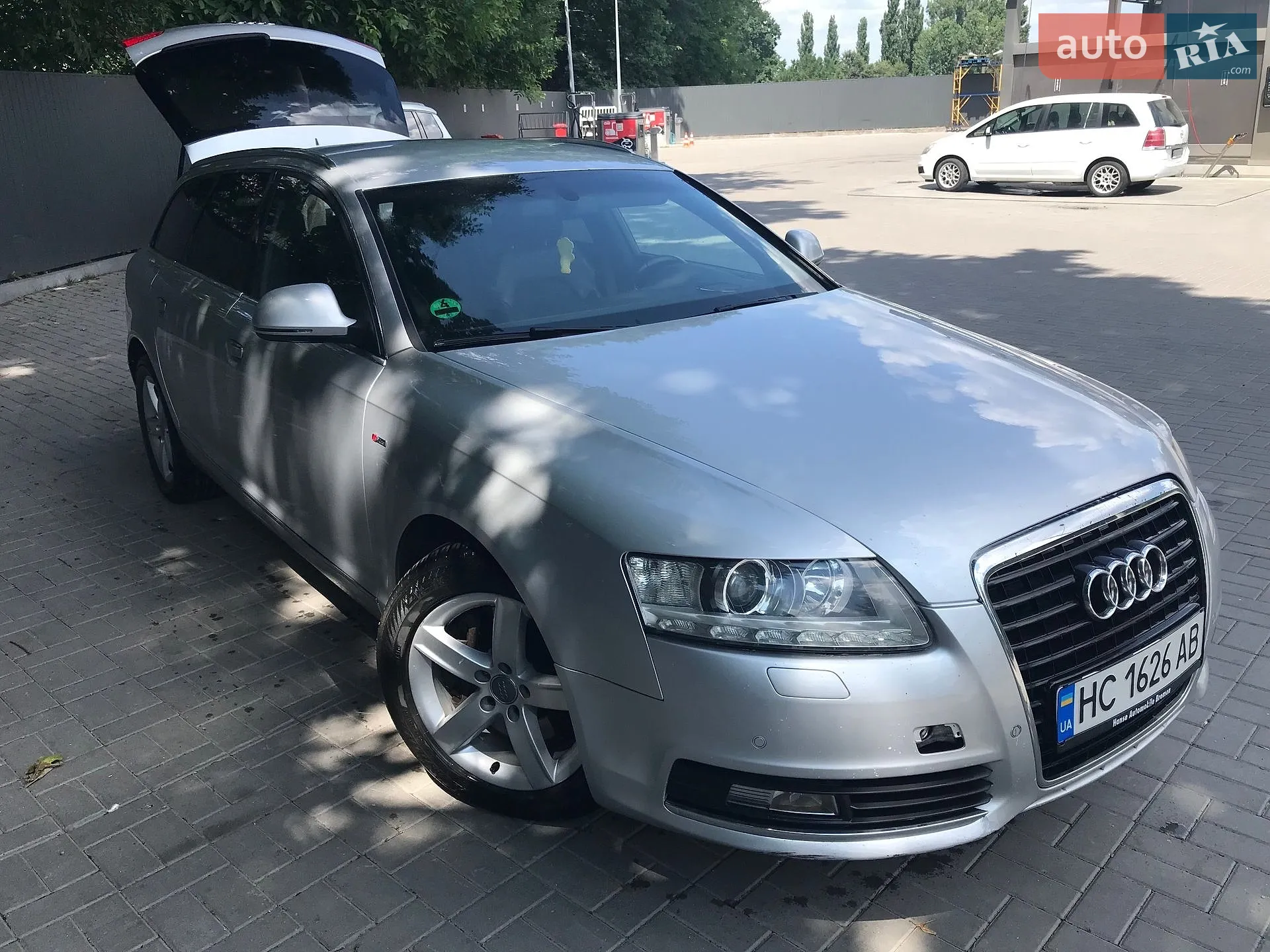 2010 Audi A6 - фото 1