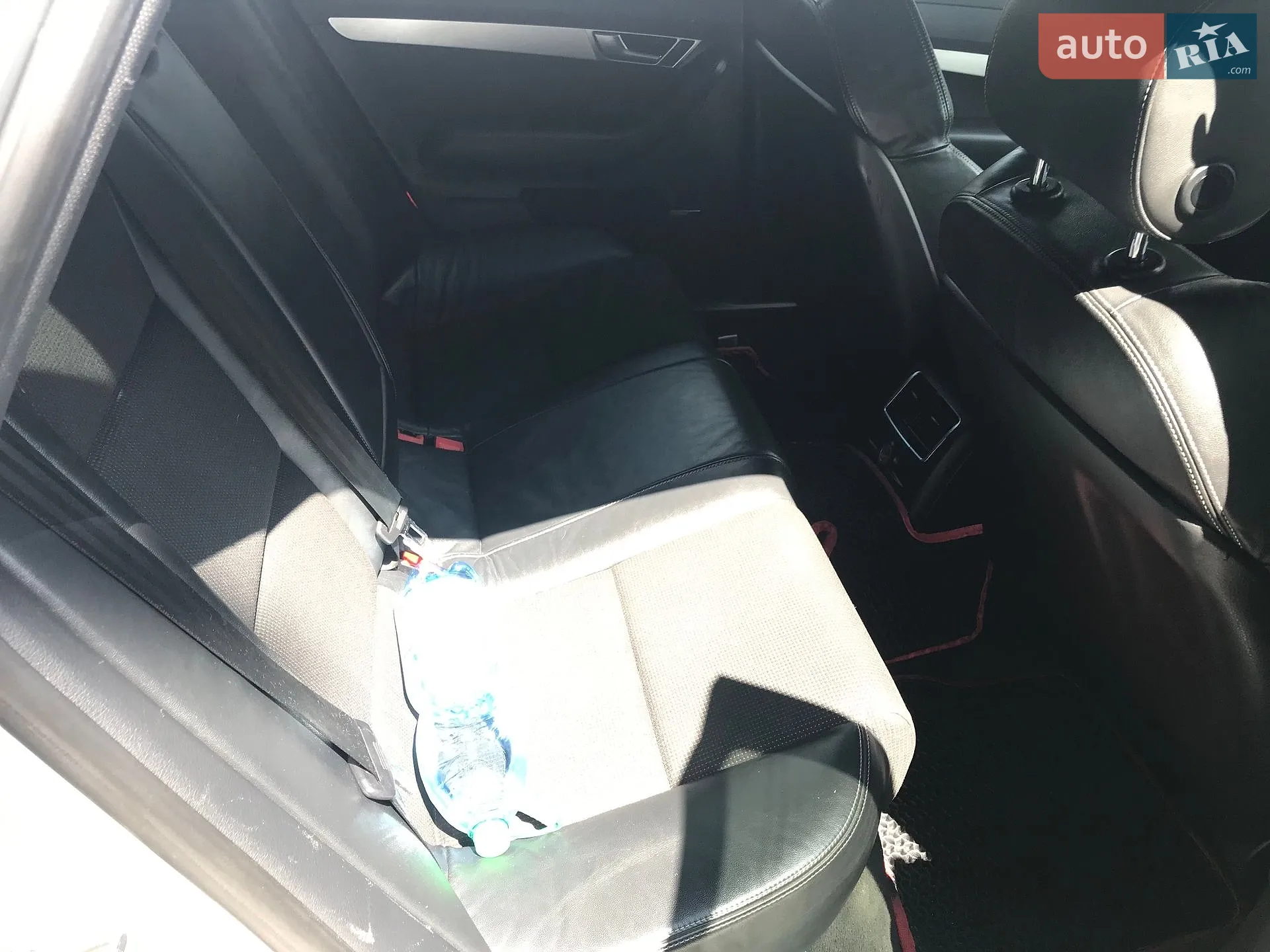 2010 Audi A6 - мініатюра 19