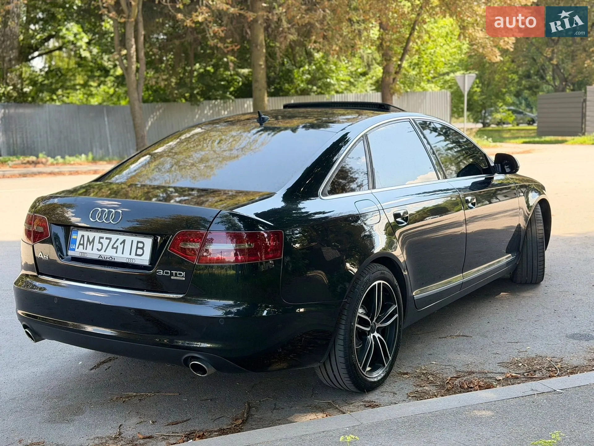 2010 Audi A6 - мініатюра 3