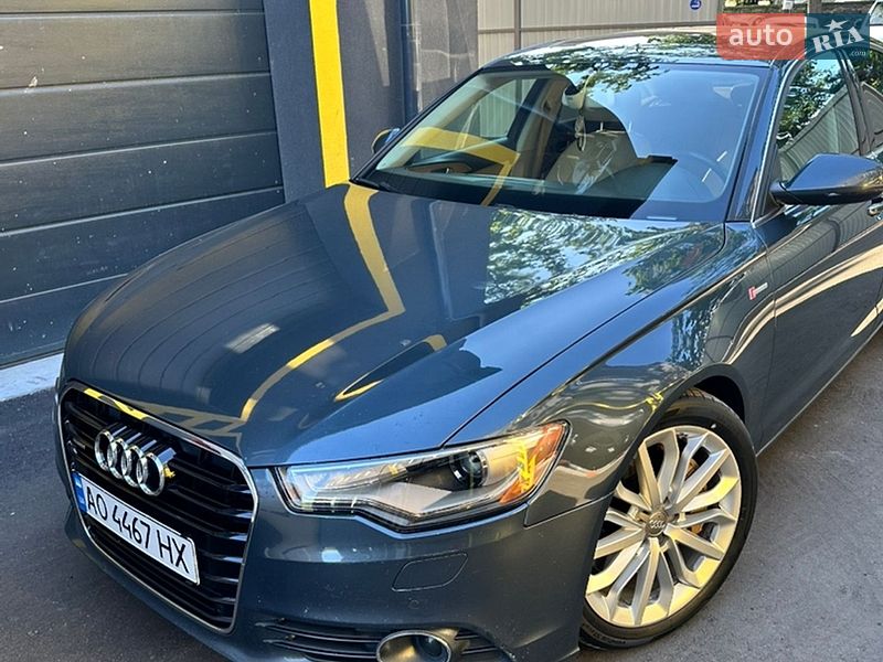Седан Audi A6 2012 в Киеве