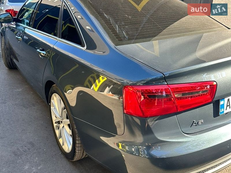 Седан Audi A6 2012 в Киеве