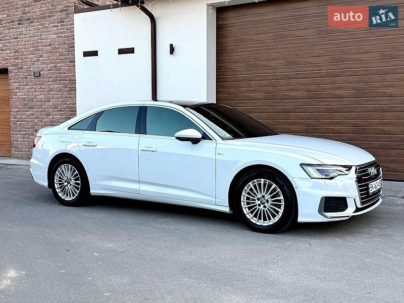 Седан Audi A6 2020 в Ровно