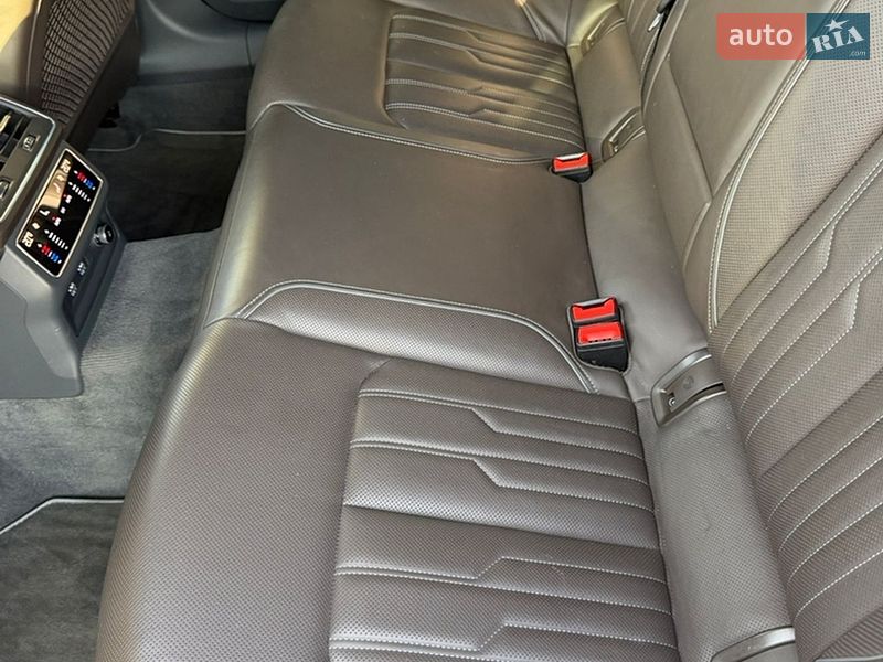Седан Audi A6 2018 в Ужгороді