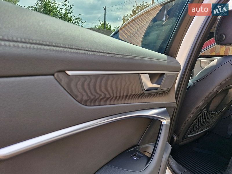 Седан Audi A6 2021 в Василькові