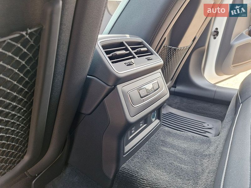 Седан Audi A6 2021 в Василькові