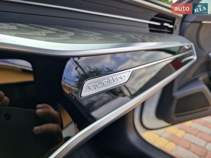 Седан Audi A6 2021 в Василькові
