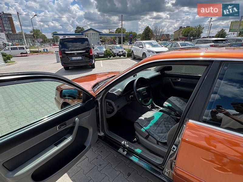Седан Audi A6 1995 в Хмельницком