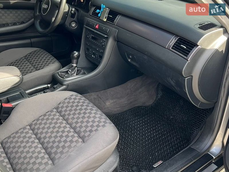 Універсал Audi A6 2004 в Нововолинську фото 7 Універсал Audi A6 2004 в Нововолинську