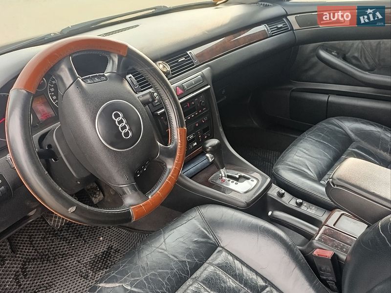 Седан Audi A6 2002 в Глибокій