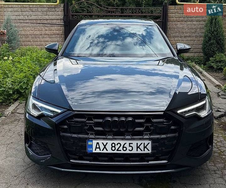 Седан Audi A6 2023 в Киеве