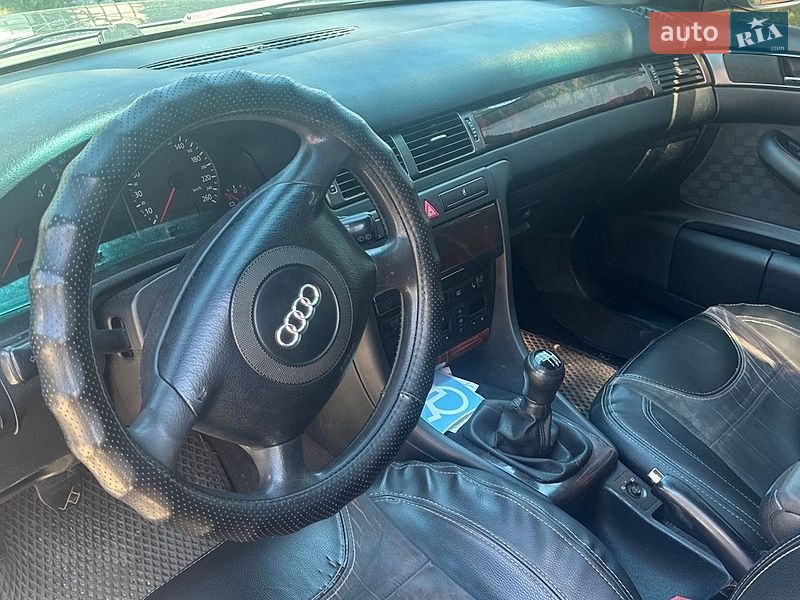 Audi A6 2000
