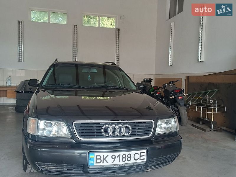 Універсал Audi A6 1996 в Рівному