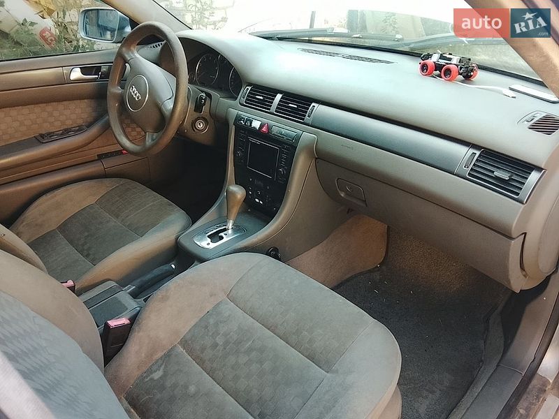 Универсал Audi A6 2002 в Умани