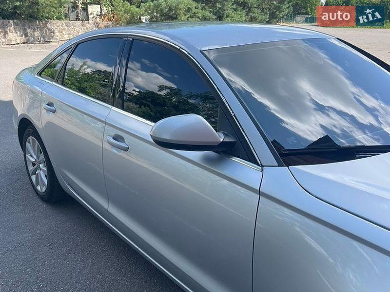 Седан Audi A6 2012 в Виннице