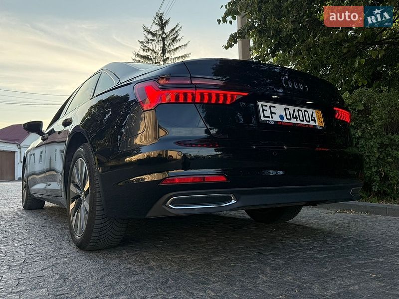Седан Audi A6 2019 в Луцке