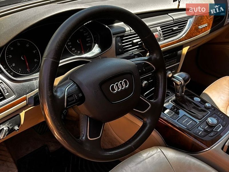Седан Audi A6 2012 в Бару