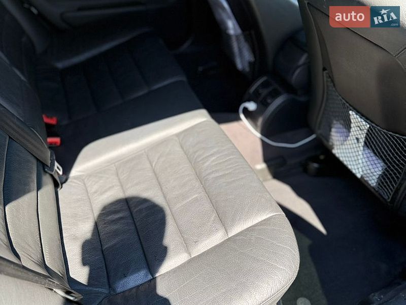 Универсал Audi A6 2003 в Харькове