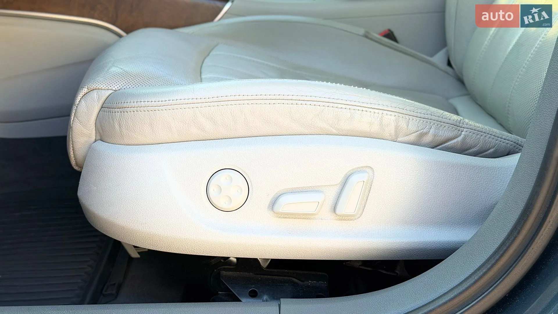 2011 Audi A6 - мініатюра 22