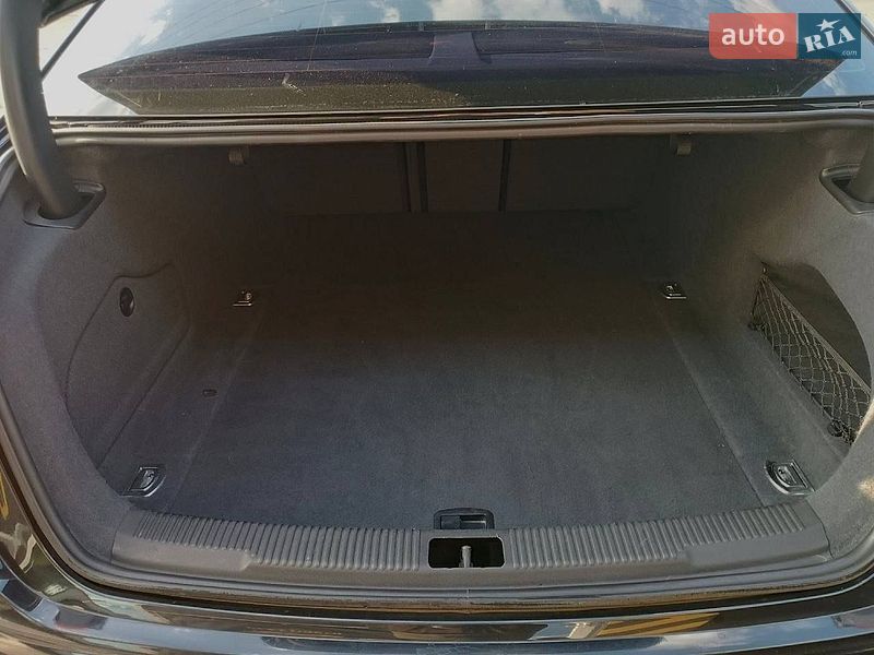 Седан Audi A6 2012 в Дрогобичі