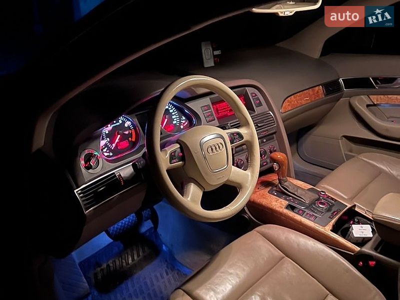 Седан Audi A6 2005 в Измаиле